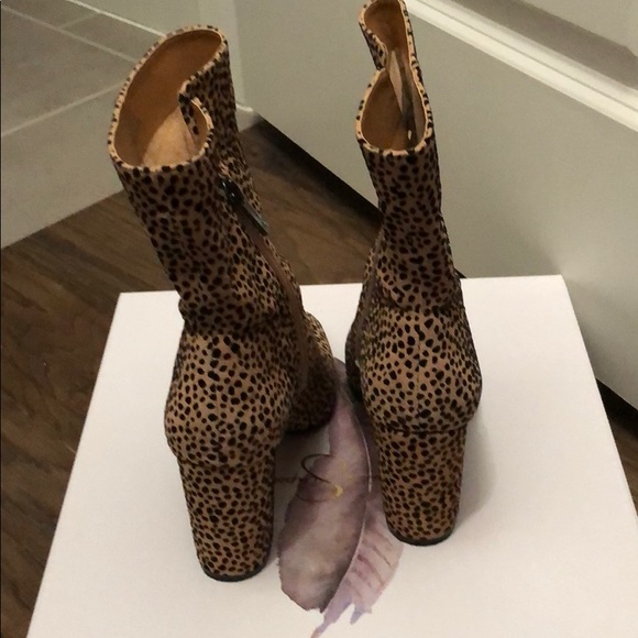 Jessica Simpson Booties - Picture 4 of 5